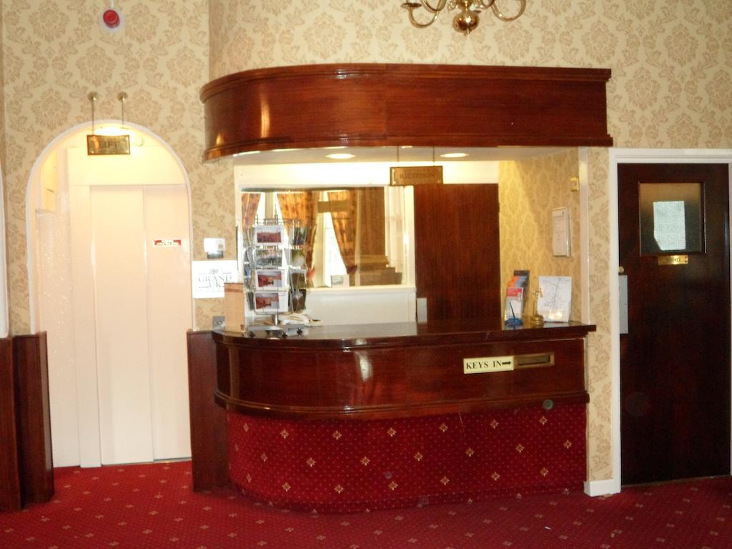 Glen Usk Hotel لاندريندود ويلز المظهر الخارجي الصورة